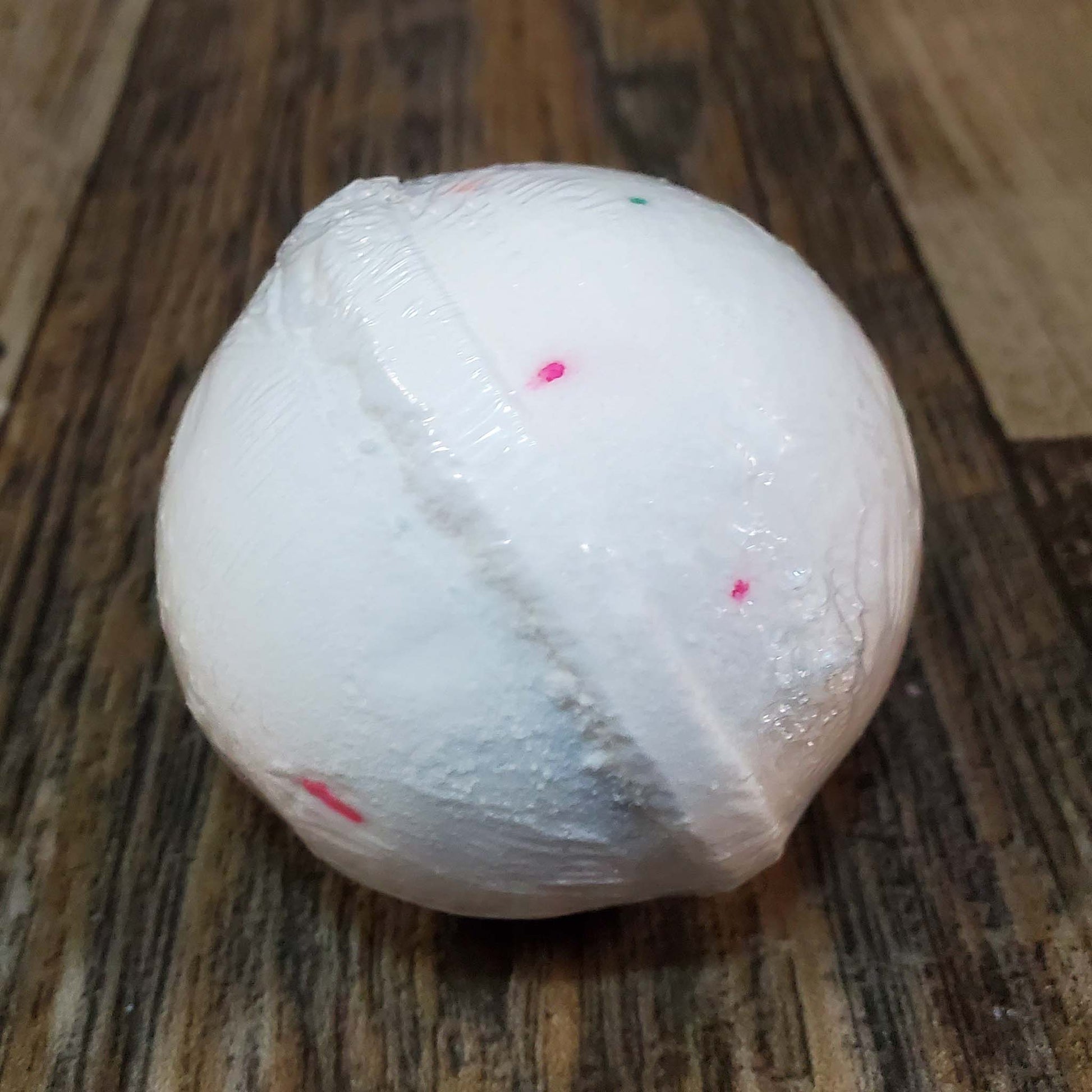 natural bath bomb scented as birthday cake