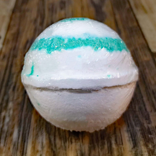 natural bath bomb scented as cool fresh aloe